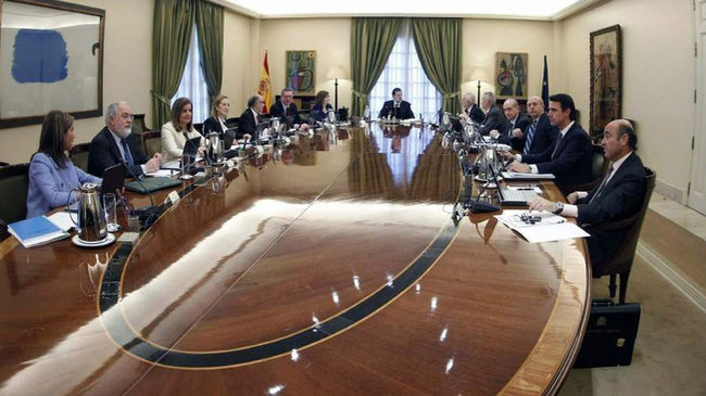 NUEVA CHAPUZA DEL GOBIERNO ESPAÑOL