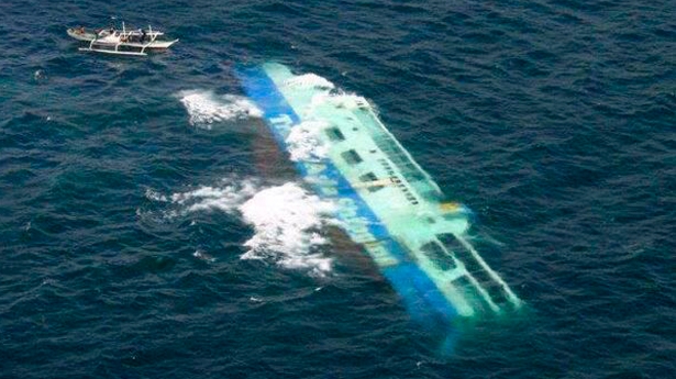 ACCIDENTE DE FERRY EN ZANZÍBAR