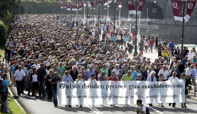 MILES DE PERSONAS EXIGEN QUE SE HAGA EFECTIVA LA LIBERTAD