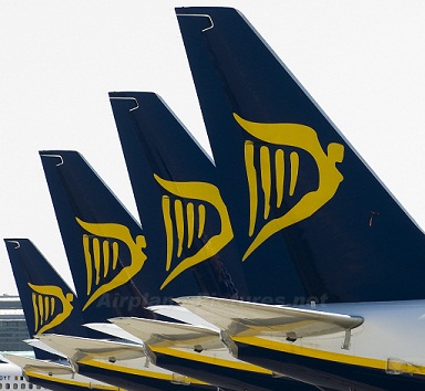 RYANAIR INCLUMPLE SISTEM&Aacute;TICAMENTE LAS NORMAS