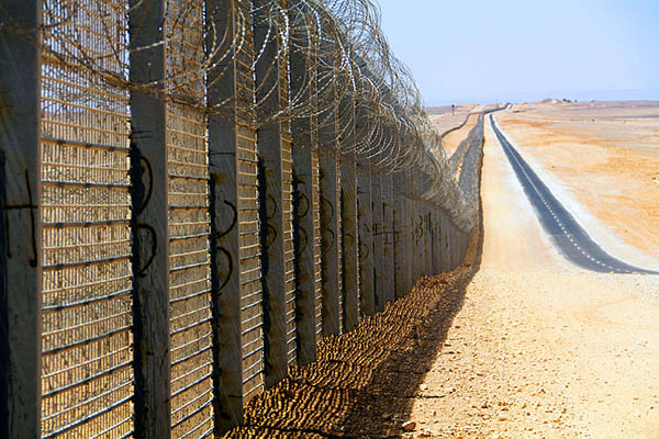 TENSI&Oacute;N EN LA FRONTERA ENTRE ISRAEL Y EGIPTO
