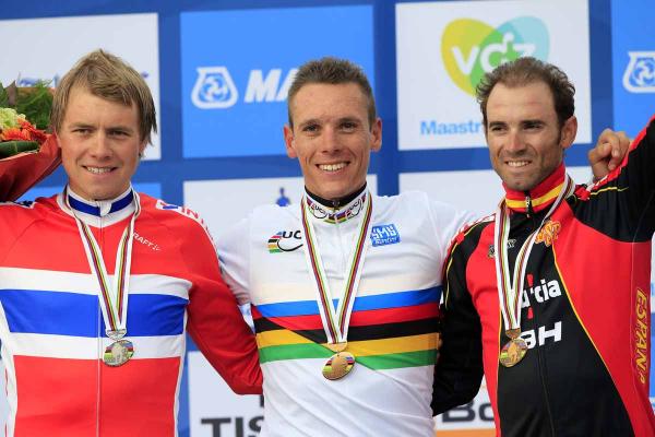 GILBERT, CAMPE&Oacute;N MUNDIAL 2012