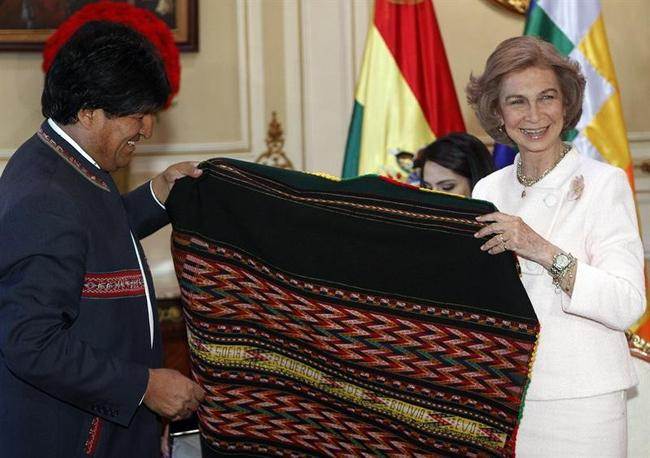 QUEREMOS PONCHOS COMO LOS DE EVO