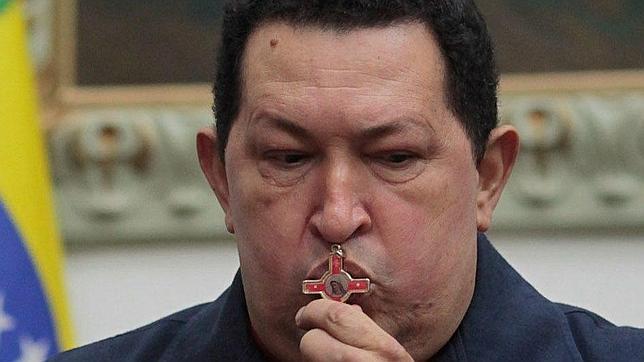 OPERACI&Oacute;N ENIGM&Aacute;TICA DE CH&Aacute;VEZ