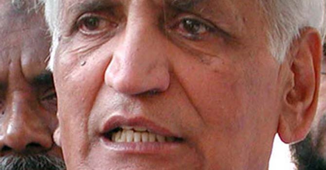 MUERE L&Iacute;DER POL&Iacute;TICO EN ATENTADO EN PAKIST&Aacute;N