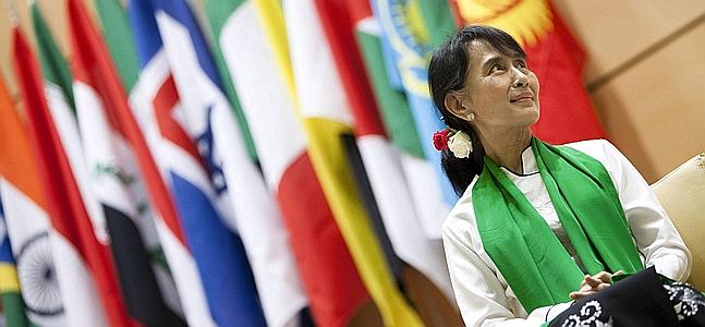 SUU KYI: EJEMPLO IDÍLICO DE PERSEVERANCIA