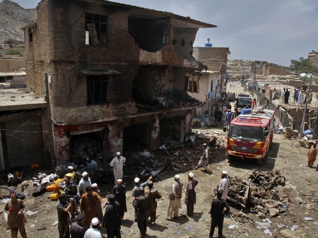 BOMBA EN PAKISTÁN