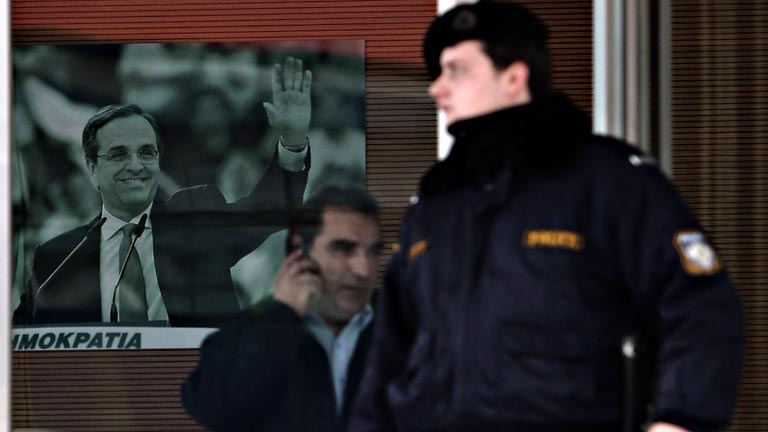 TIROTEO EN EL DESPACHO DEL PRIMER MINISTRO GRIEGO