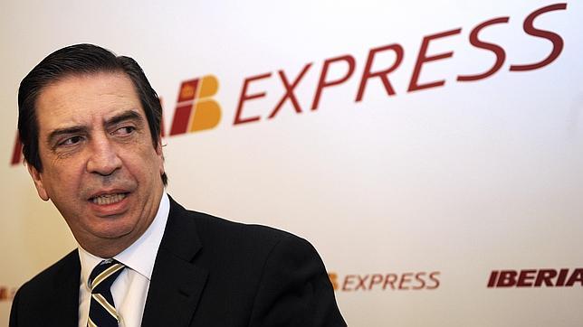 IBERIA: DIMITE Y RECIBE INDEMNIZACI&Oacute;N MILLONARIA