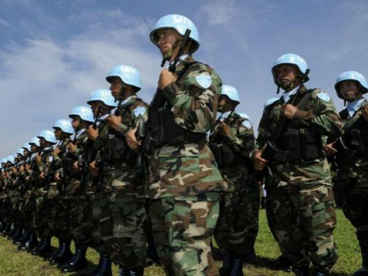 ONU ENVÍA CASCOS AZULES A MALI