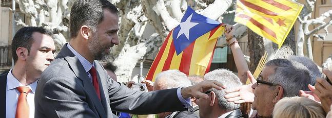 ABUCHEOS PARA LA MONARQUÍA