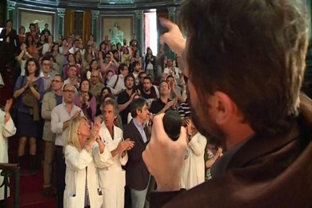 LOS FACULTATIVOS OFRECEN CAMBIAR HUELGA POR DEBATE
