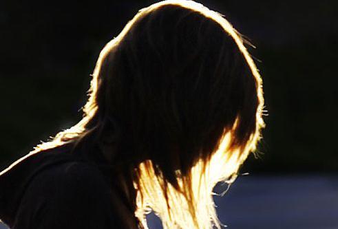 PORNOGRAFÍA INFANTIL ENTRE MENORES