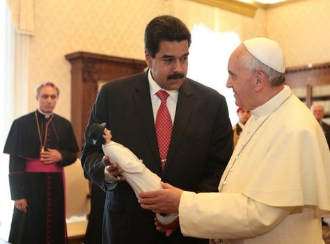 MADURO EN EL VATICANO