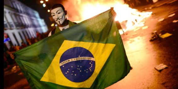 LOS “ENFADADOS” BRASILEÑOS SON APLAUDIDOS POR SU PRESIDENTA