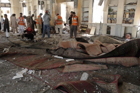 MASACRE EN MEZQUITA DE PAKISTÁN