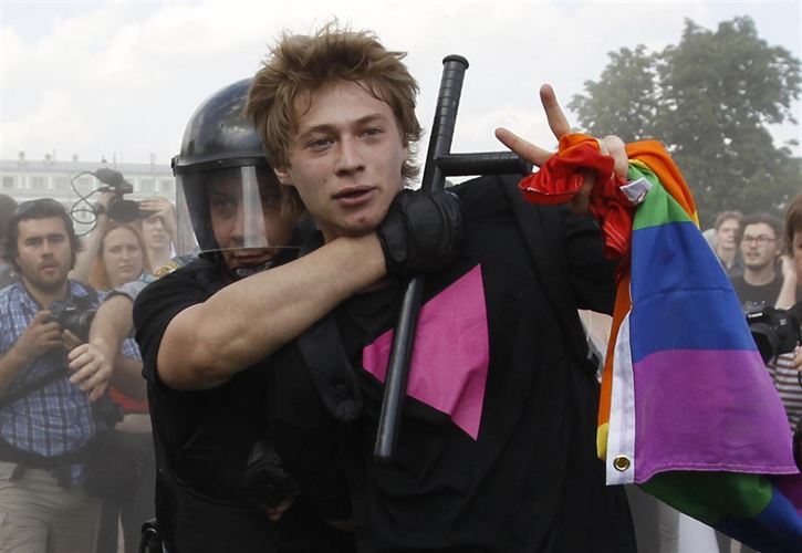 LA HOMOSEXUALIDAD GENERA ‘BATALLAS CAMPALES’ EN RUSIA