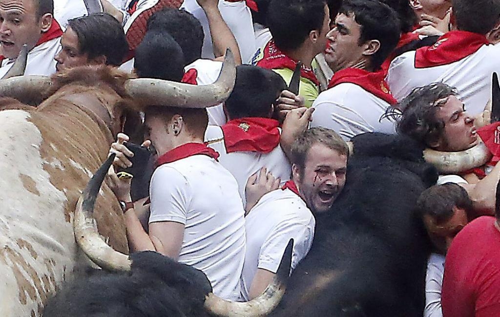TAPÓN ASFIXIANTE Y ANGUSTIANTE EN LOS SANFERMINES DE PAMPLONA