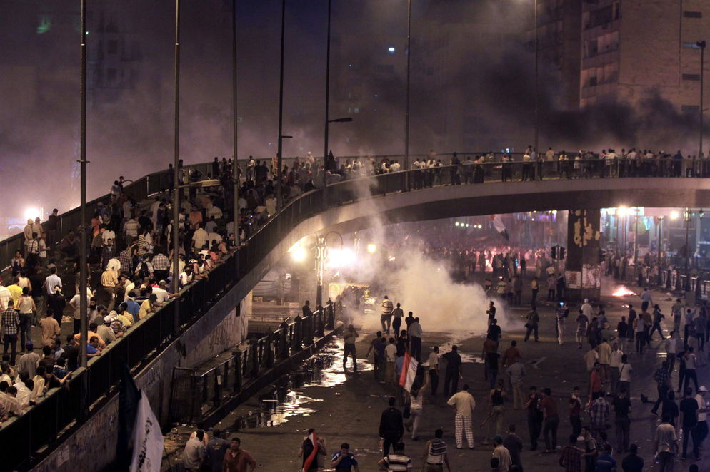 SIGUE LA VIOLENCIA EN EL CAIRO