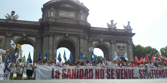 MAREA BLANCA EN LA PUERTA DE ALCALÁ