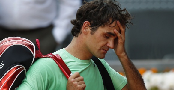 FEDERER NO GANA NI EN CASA