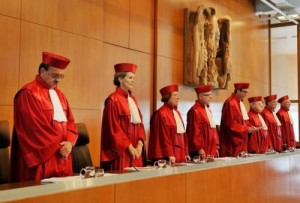 VERGÜENZA DE SISTEMA LEGISLATIVO ALEMÁN