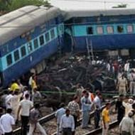 TRAGEDIA FERROVIARIA Y LINCHAMIENTO EN LA INDIA