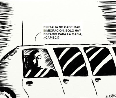 LA MODA DE LA CAZA DEL INMIGRANTE EN NÁPOLES
