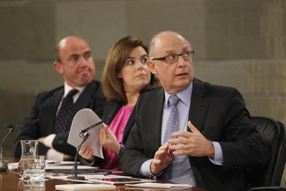 EN ESPAÑA SE DISPARA EL DÉFICIT