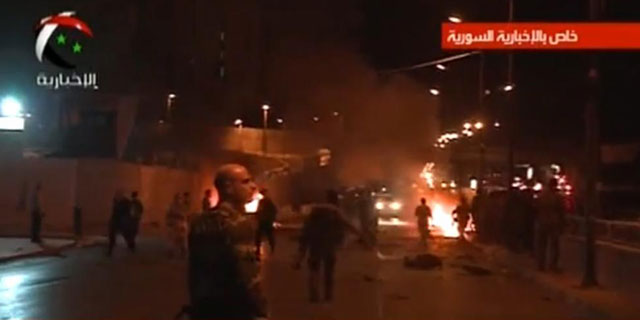 DOS COCHES BOMBA EN DAMASCO