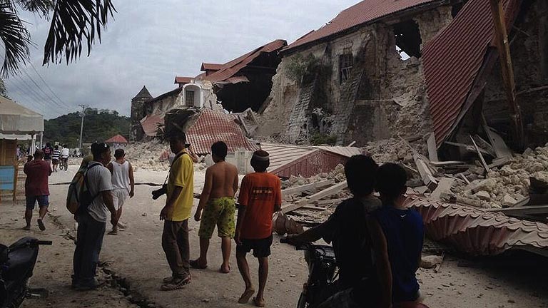 TERREMOTO EN FILIPINAS