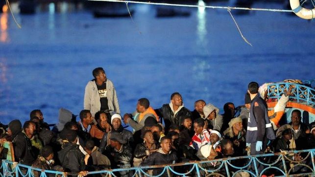 MÁS VIGILANCIA DE SALVAMENTO = MÁS EMIGRANTES