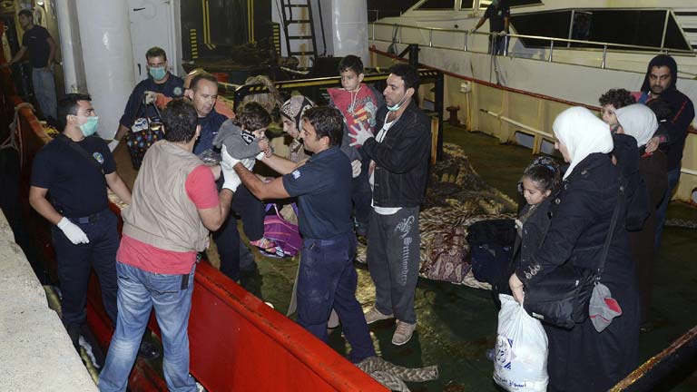 MÁS INMIGRANTES ILUSIONADOS RUMBO A UN TRISTE DESTINO