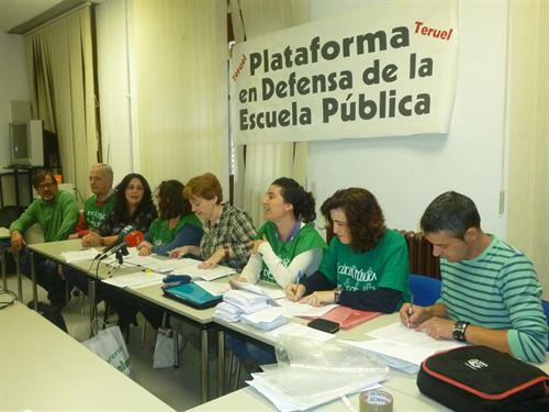 HUELGA DE ESTUDIANTES DE SEGUIMIENTO “DESCONOCIDO”