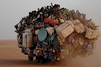 HALLAN MÁS CADÁVERES DE INMIGRANTES QUE HUIAN DE NÍGER