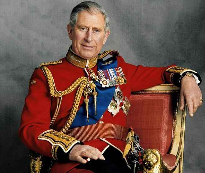 CARLOS DE INGLATERRA ES NUESTRO HÉROE