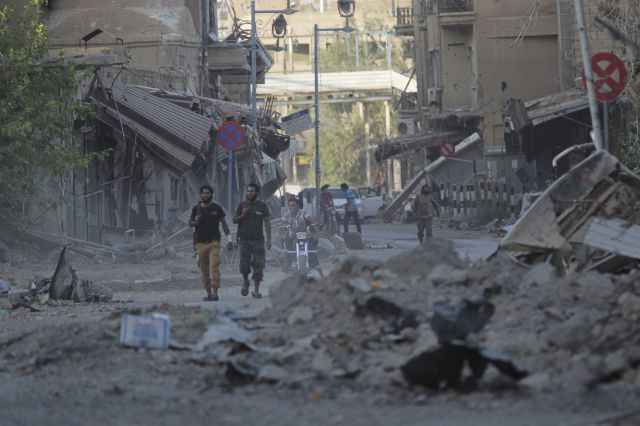 SIRIA: SIGUEN LOS COMBATES Y LAS MATANZAS