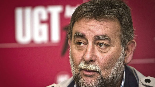 UGT-ANDALUCÍA: POR FIN ALGUIEN DIMITE