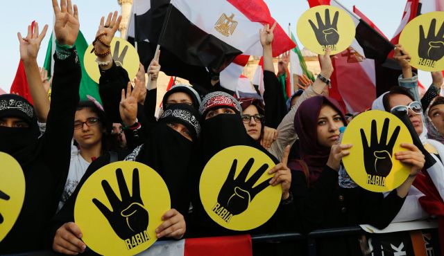 VIOLENTA REPRESIÓN CONTRA LOS HERMANOS MUSULMANES