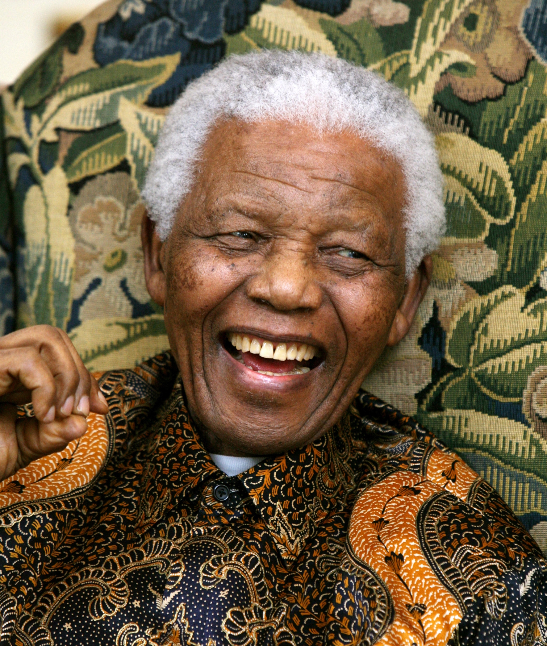BUEN VIAJE A NELSON MANDELA Y… GRACIAS POR LOS SERVICIOS PRESTADOS