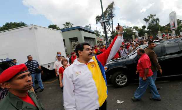 LAS INMADURECES DE MADURO GANAN LAS MUNICIPALES