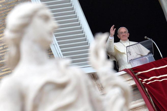 EL PAPA PACO CRITICA LA ENDULZADA IMAGEN DE LA NAVIDAD