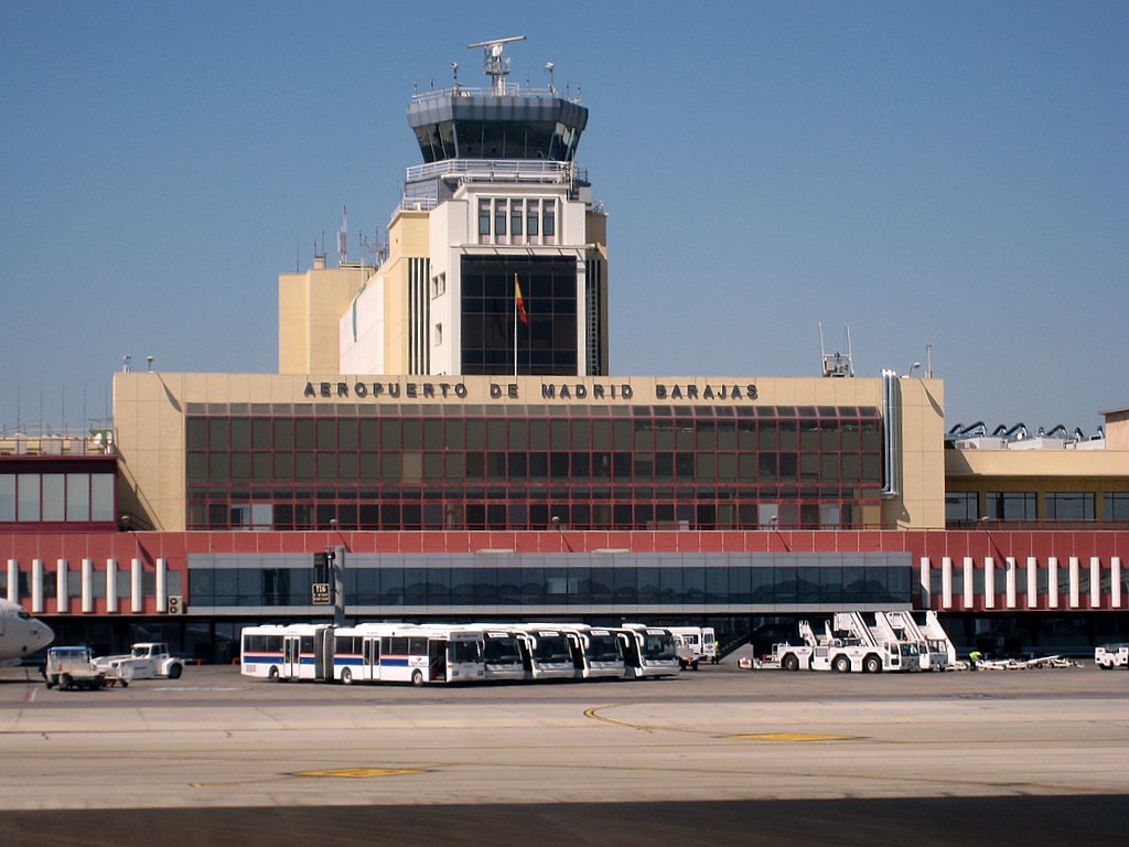 CRISIS EN EL AEROPUERTO DE BARAJAS