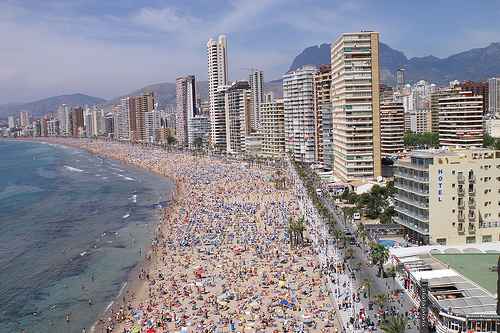 INYECCIÓN ECONÓMICA DEL TURISMO