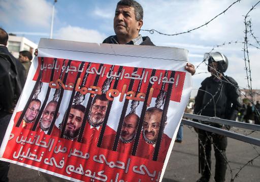 NUEVO APLAZAMIENTO EN EL JUICIO CONTRA MURSI