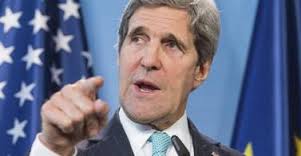 KERRY SIGUE METIENDO LAS NARICES EN TODO