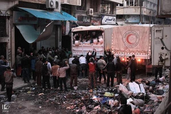 HOMS: CORREDOR HUMANITARIO ENTRE BOMBAS Y EXPLOSIONES
