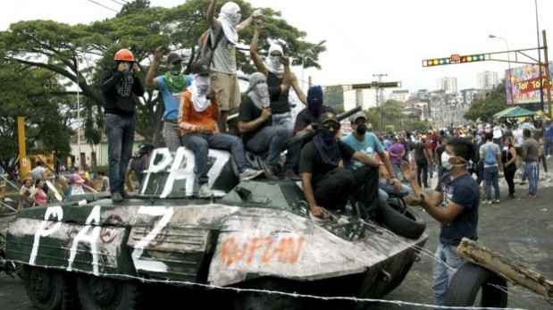 MADURO PIERDE EL CONTROL DE TÁCHIRA