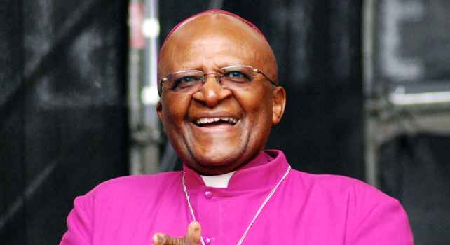 DESMOND TUTU ABOGA POR EL DIÁLOGO CON ETA