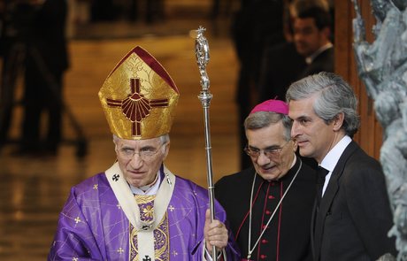 INACEPTABLES PALABRAS DE UN CARDENAL EN UN ACTO INENTENDIBLE